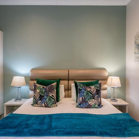 Seashore 2 Bedroom Luxury Unit - Breakwaters Haven Knysna Esterno foto