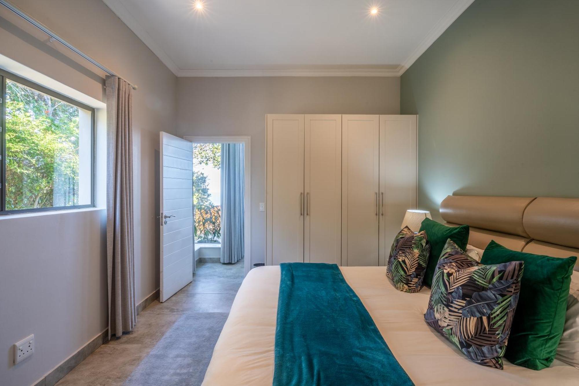 Seashore 2 Bedroom Luxury Unit - Breakwaters Haven Knysna Esterno foto